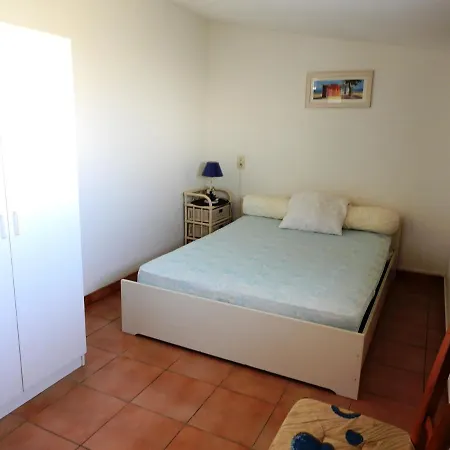 Maison Chaleureuse Et Familiale. Holiday home Saint-Pierre-d'Oleron